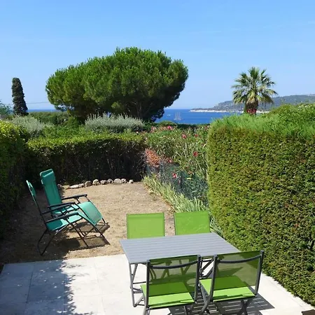 Appartement Les Trois Oliviers à *