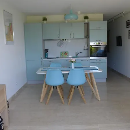 Appartement Les Trois Oliviers à *